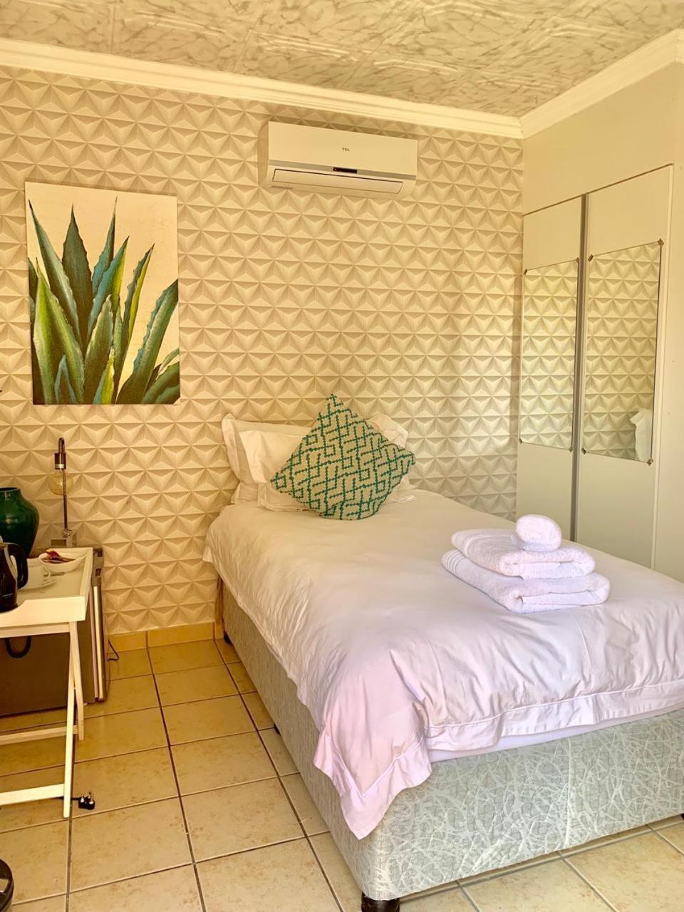 Comfort Guest House Pretoria-Noord Dış mekan fotoğraf